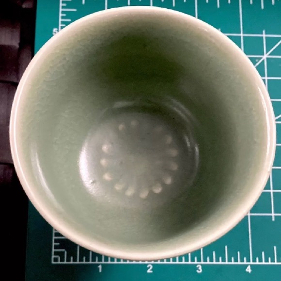 Rare Vintage Chinese Celadon Green Glazed Stem Cup - Picture 7 of 11